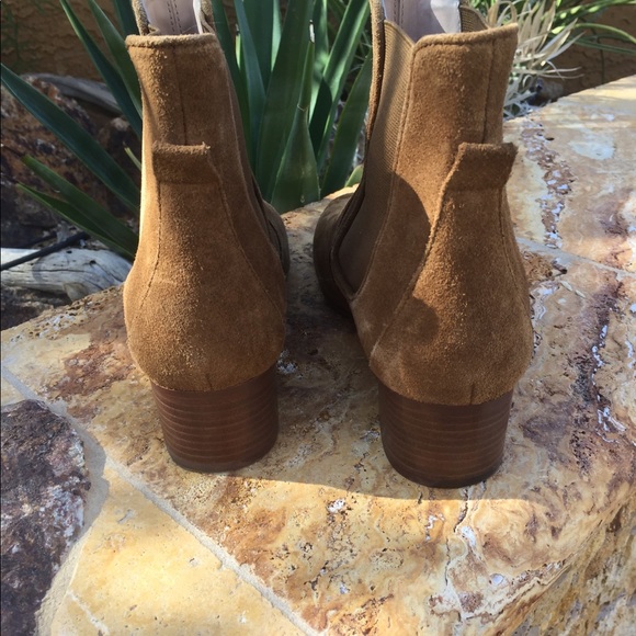 Zara Suede Ankle Bootie - Picture 4 of 8